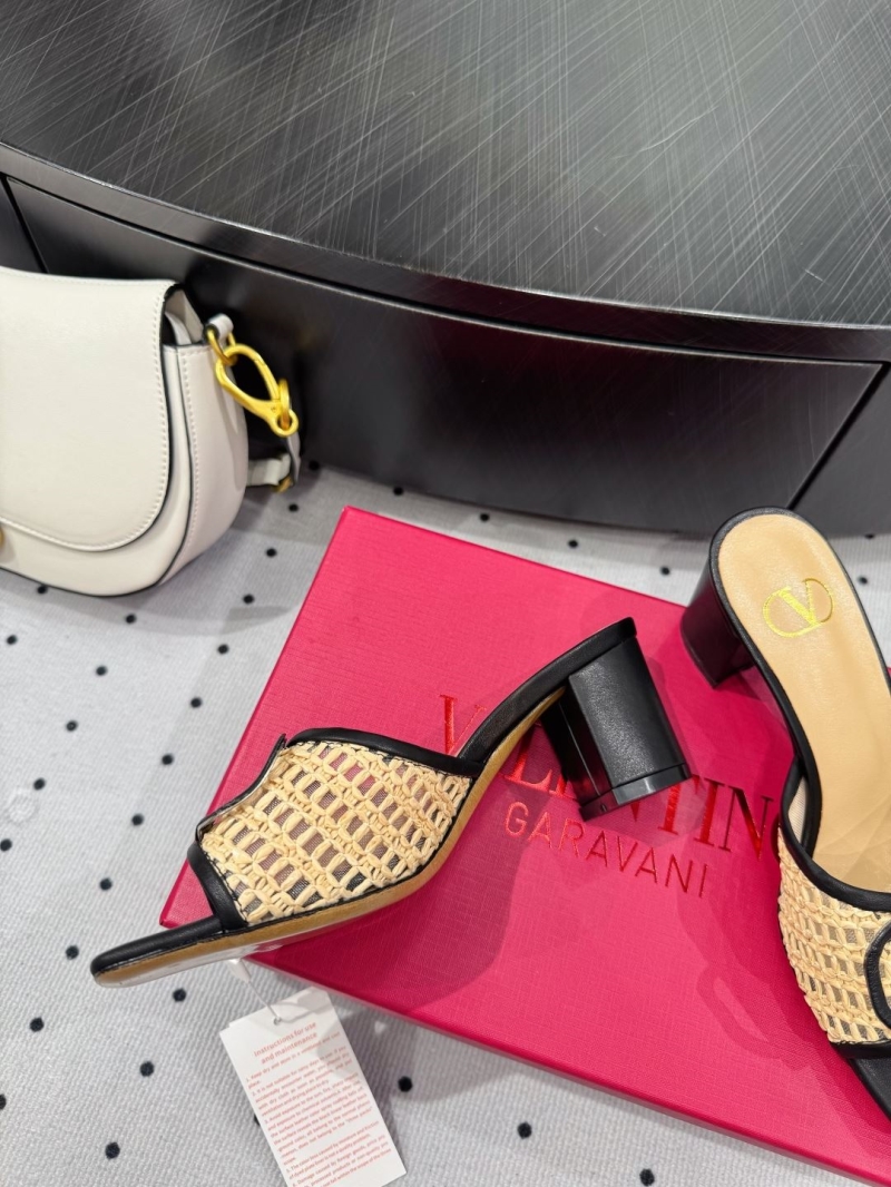 Va1e*ntin0 heeled shoes